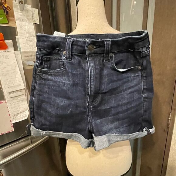 American Eagle Jean curvy high rise Shorts - Picture 1 of 5